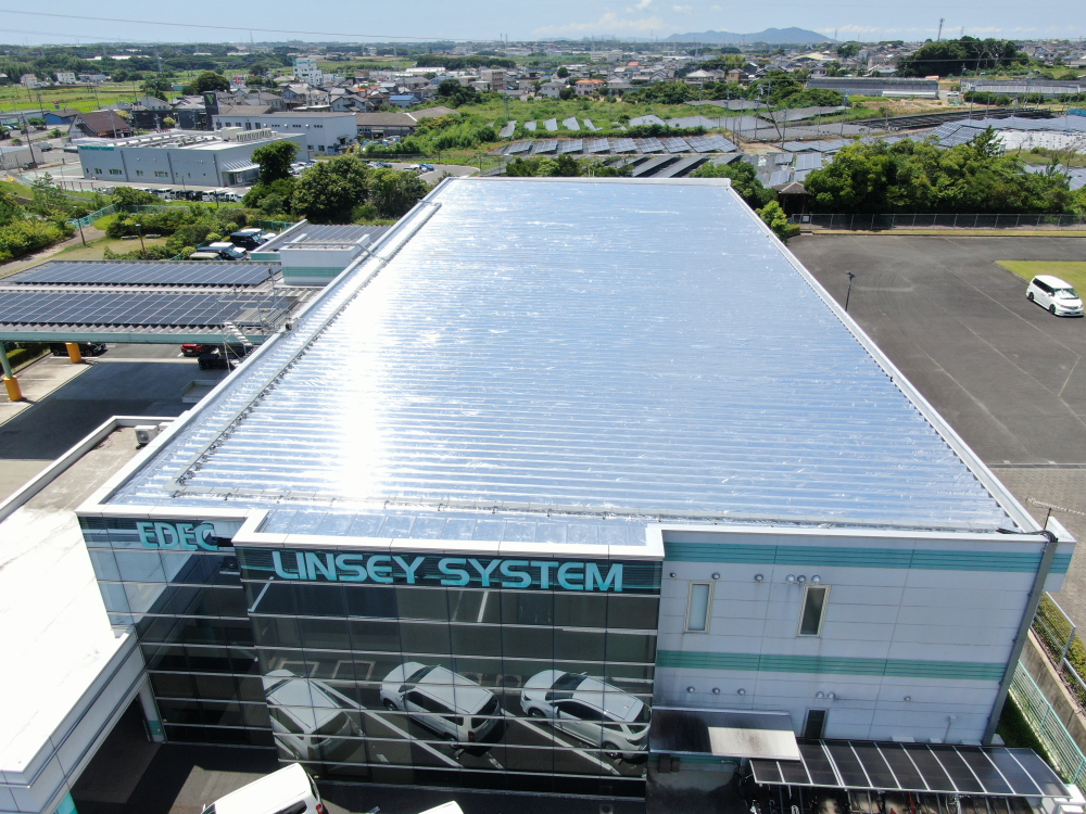 「遮熱塗装」 vs 「遮熱シート」！ 工場に最適なのはどっち？施工の安定性と効果を徹底比較